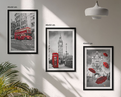 Set of 3 framed wall art pieces Red Accents London