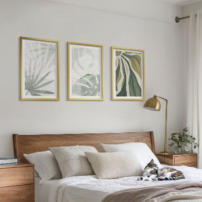 Wall art set Leaves of plants in green and gray