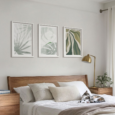 Wall art set Leaves of plants in green and gray