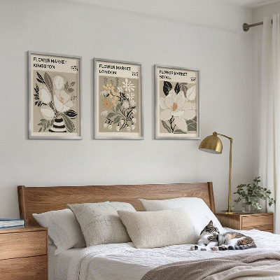 Wall art set Retro Flowers from Cities Around the World
