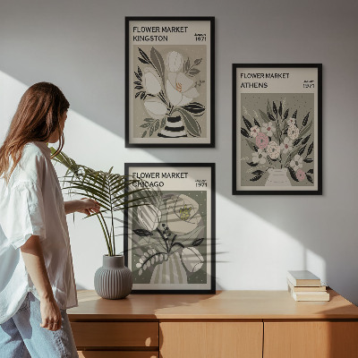 Three-piece wall art piece Retro floral arrangements