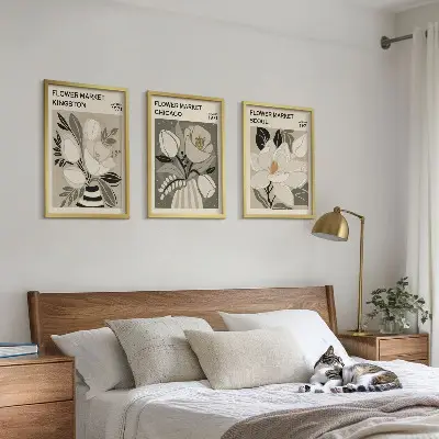 Wall art set featuring retro flowers in Kingston, Seoul, and Chicago