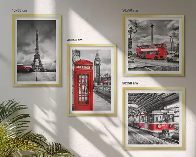 Multi-piece wall decor set iconic London and Paris railway design