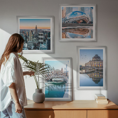 Set of 4 wall art pieces Architecture of cities on water
