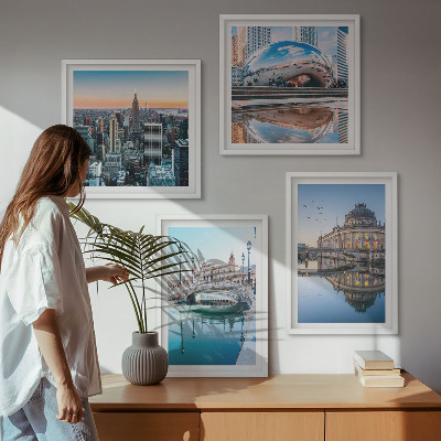 Set of 4 wall art pieces Architecture of cities on water