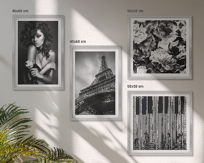 Wall art set Portrait of a Woman with an Eiffel Rose