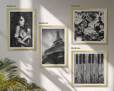 Wall art set Portrait of a Woman with an Eiffel Rose