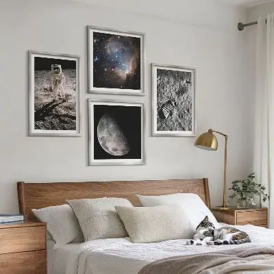 Multi-piece astronaut moon trail wall decor set photographic wall art