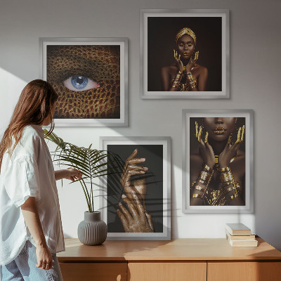 Wall art set Artistic portraits of women