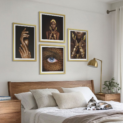 Wall art set Artistic portraits of women