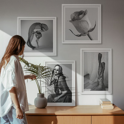 Wall art set Stylish portraits of elegant women