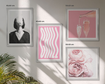 Set of 4 wall art pieces Stylish portrait with champagne
