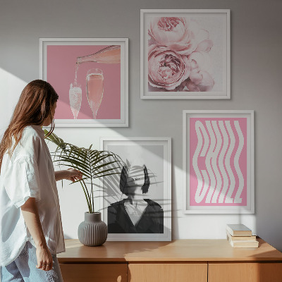 Set of 4 wall art pieces Stylish portrait with champagne