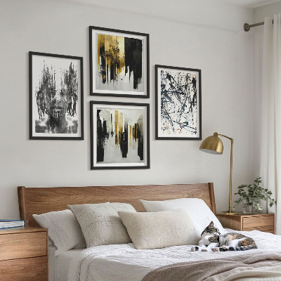 Wall art set Contrasting abstract portraits