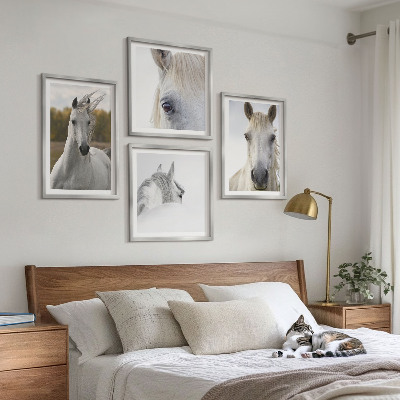 Set of 4 wall art pieces White horses
