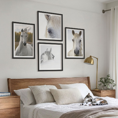 Set of 4 wall art pieces White horses