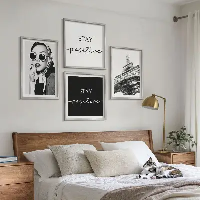 Wall art set with Eiffel Tower and slogan portraits