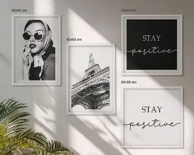 Wall art set with Eiffel Tower and slogan portraits