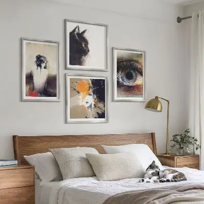 Wall art set portrait of a woman capturing colors and emotions