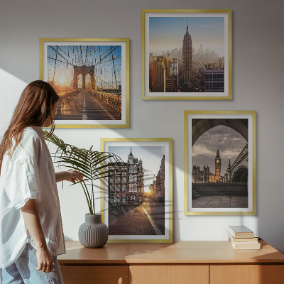 Multi-piece wall decor set London view painting set