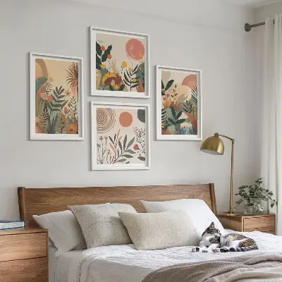 Wall art set with plant motifs in colors