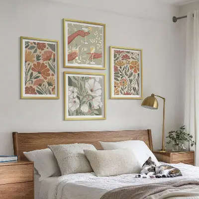 Wall art set floral patterns in orange and green