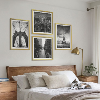 Wall art set Monochromatic bridge towers