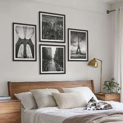 Wall art set Monochromatic bridge towers