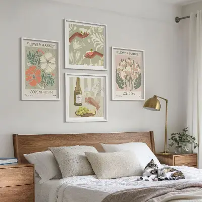 Wall art set floral posters featuring wine and city motifs