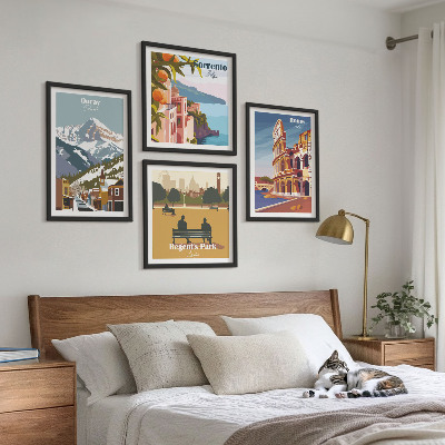 Set of 4 wall art pieces Retro illustrations of famous places