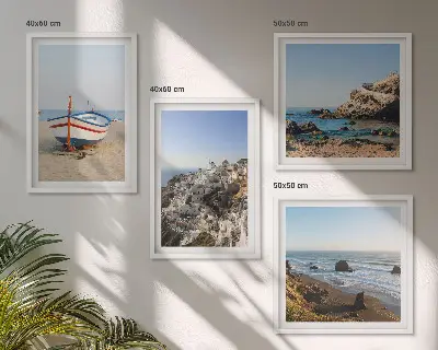 Wall art set featuring views of houses in Greece and Lodz