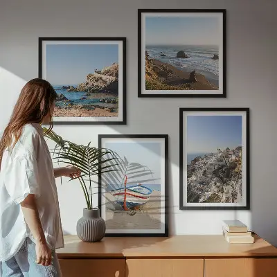 Wall art set featuring views of houses in Greece and Lodz