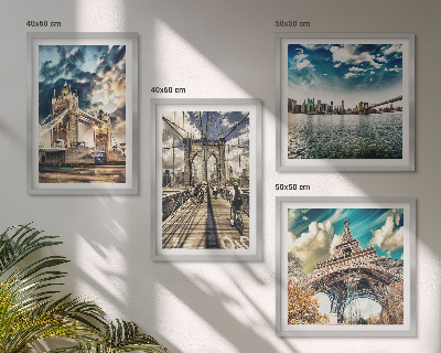 Multi-piece wall decor set Tower bridges in European cities