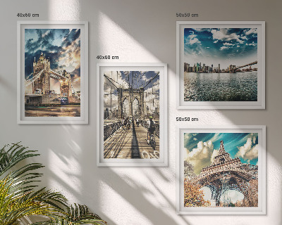 Multi-piece wall decor set Tower bridges in European cities