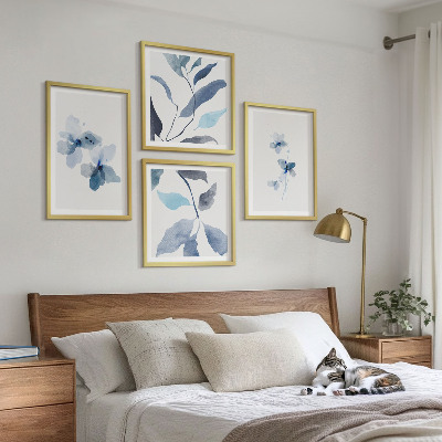 Multi-piece wall decor set Minimalist blue flowers