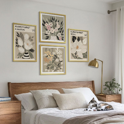 Wall art set Retro Flowers from Cities Around the World