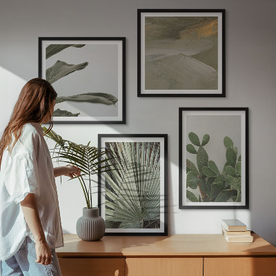 Set of 4 wall art pieces Leaves of tropical plants pastel