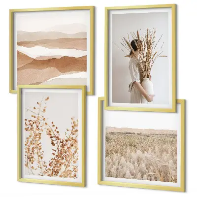 Wall art set with bohemian style plant motifs