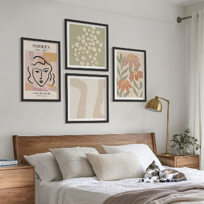 Set of 4 wall art pieces Modern abstract woman