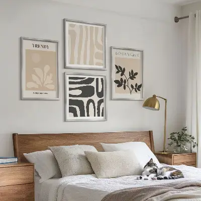 Wall art set with stylish plant patterns in beige and black
