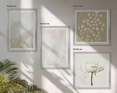 Wall art set with fashionable boho flower textures