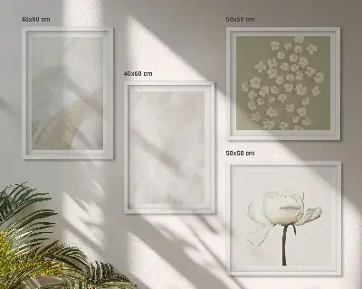 Wall art set with fashionable boho flower textures
