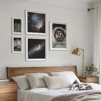 Framed photo set Astronauts landing on the Moon