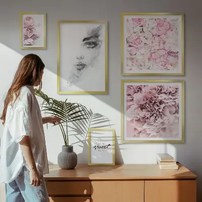 Gallery wall A floral portrait about home