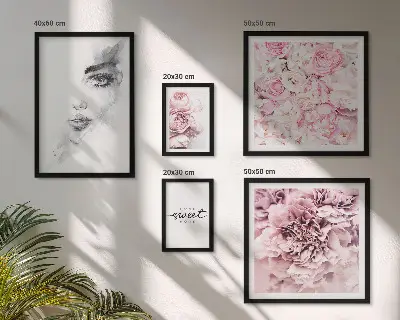 Gallery wall A floral portrait about home