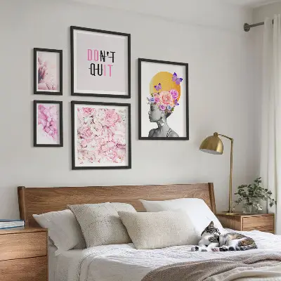 Gallery wall Floral motifs with a woman