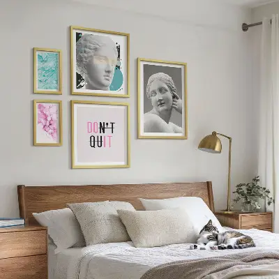 Gallery wall Stylish classic modern decorations