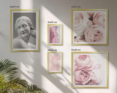 Classical floral sculptures framed photo set