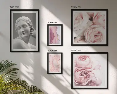 Classical floral sculptures framed photo set