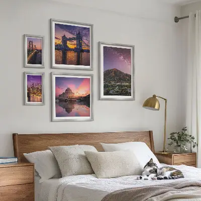 Set of 5 wall art pieces Landscapes of mountain cities at night